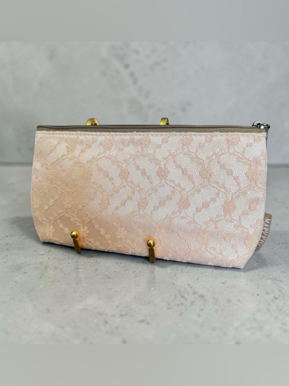 Mary Kay Pink Lace Cosmetics Bag NWOT - Picture 2 of 6